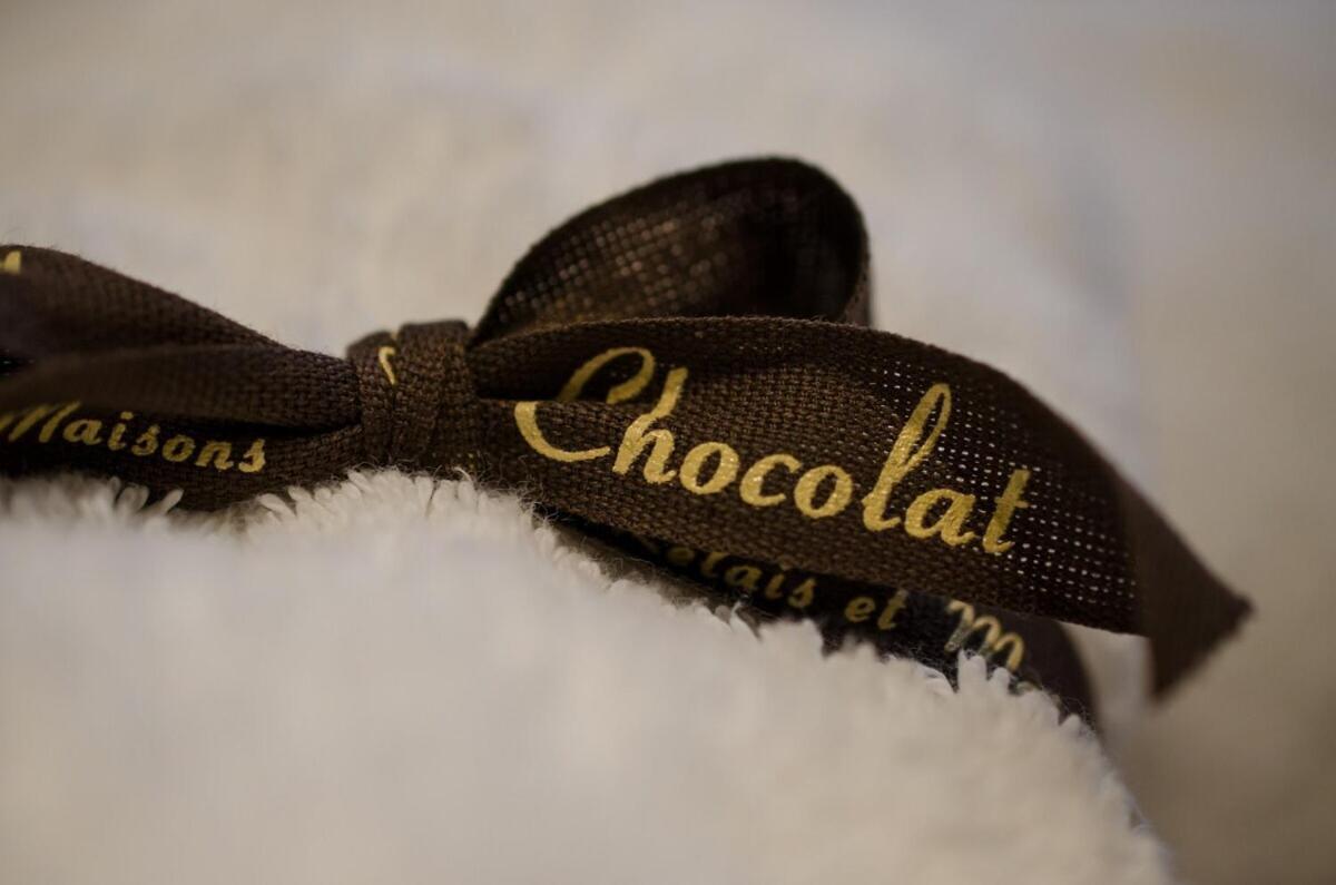 Апартаменти Chocolat La Mairie Оменья Екстер'єр фото
